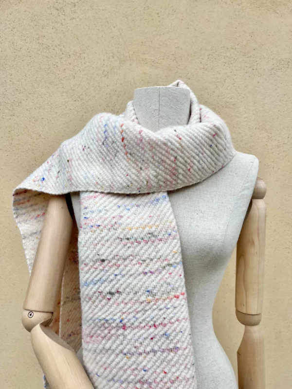 efelidi-stola-brina-dettaglio efelidi-stola-brina